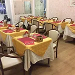Hotel Milano 3*