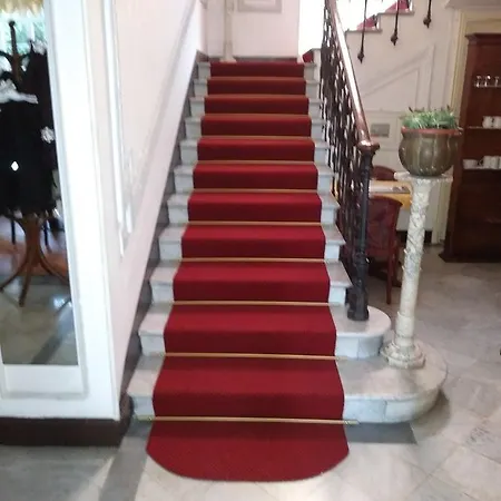 ホテル Milano